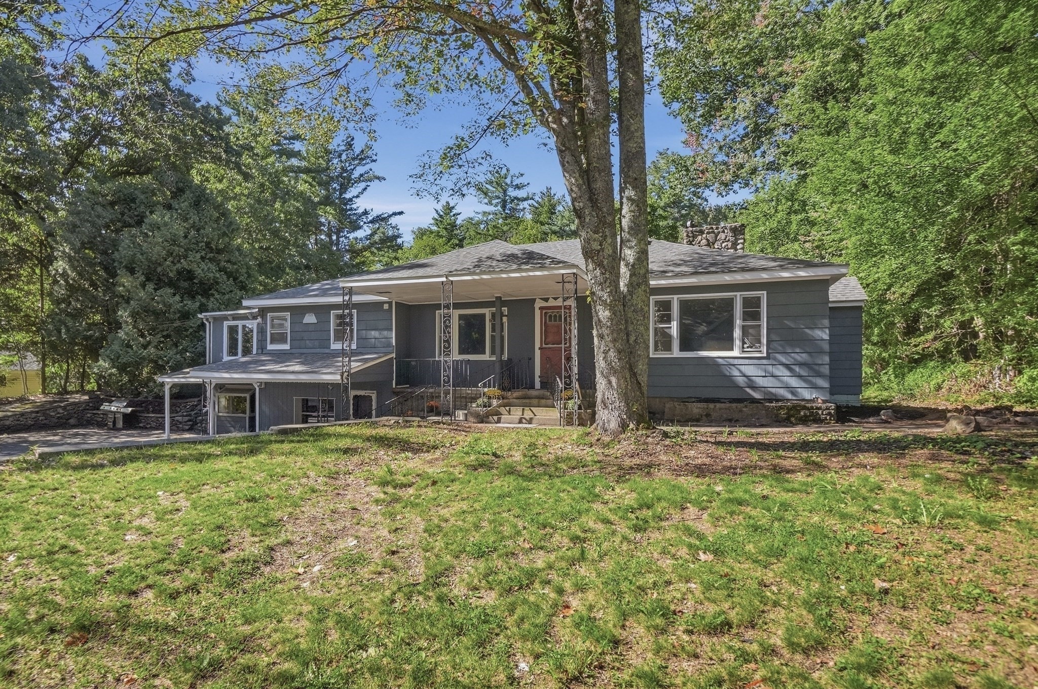 306 Leominster Road Property Photo 2
