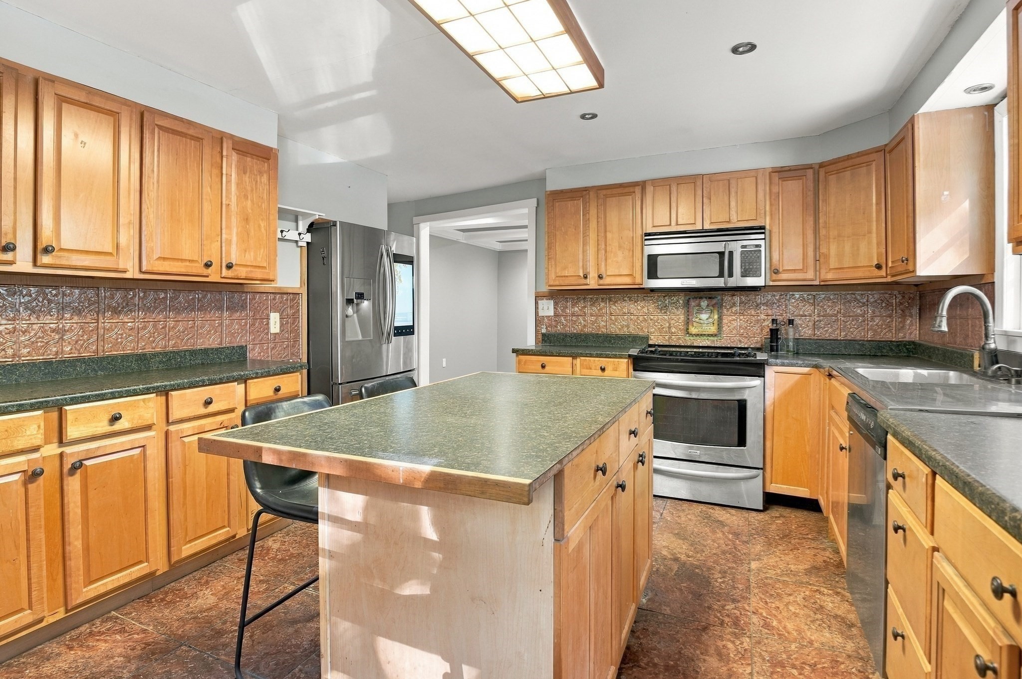306 Leominster Road Property Photo 12