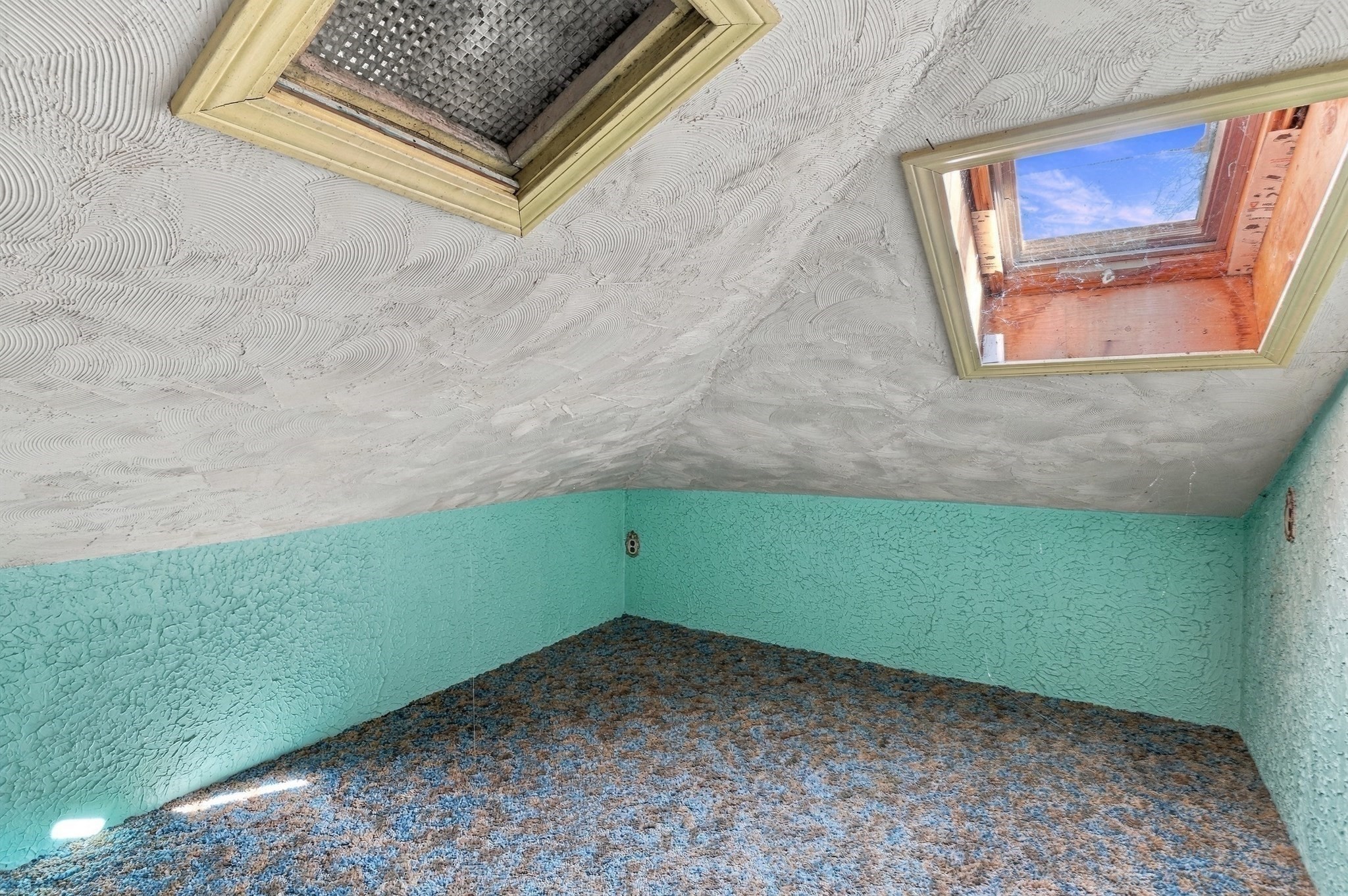 306 Leominster Road Property Photo 27