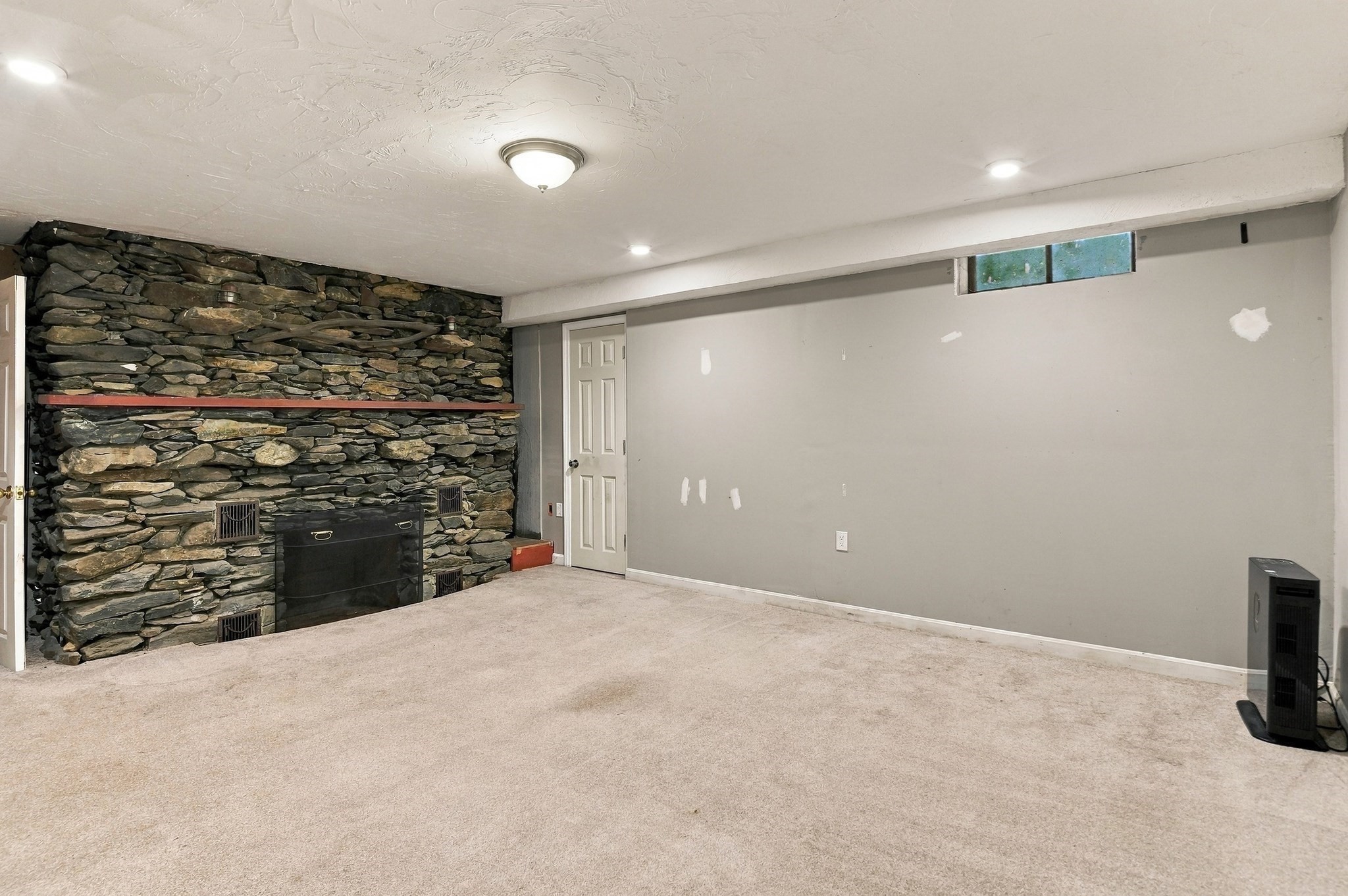 306 Leominster Road Property Photo 30
