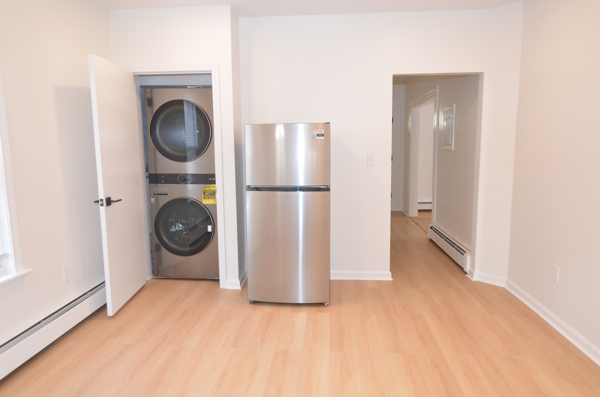88 Cleverland Ave # 1 Property Photo 4