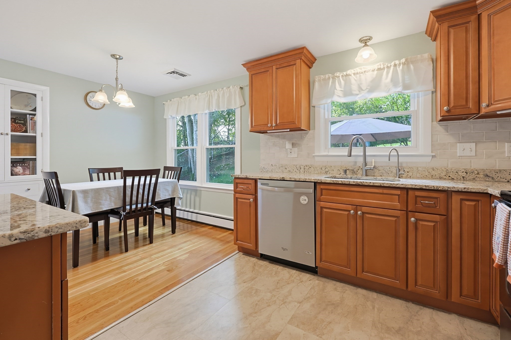 49 Walnut Street Property Photo 5