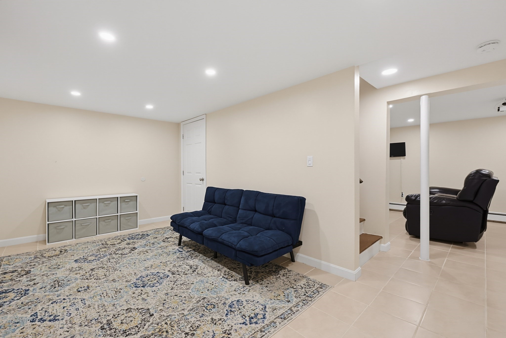 49 Walnut Street Property Photo 23