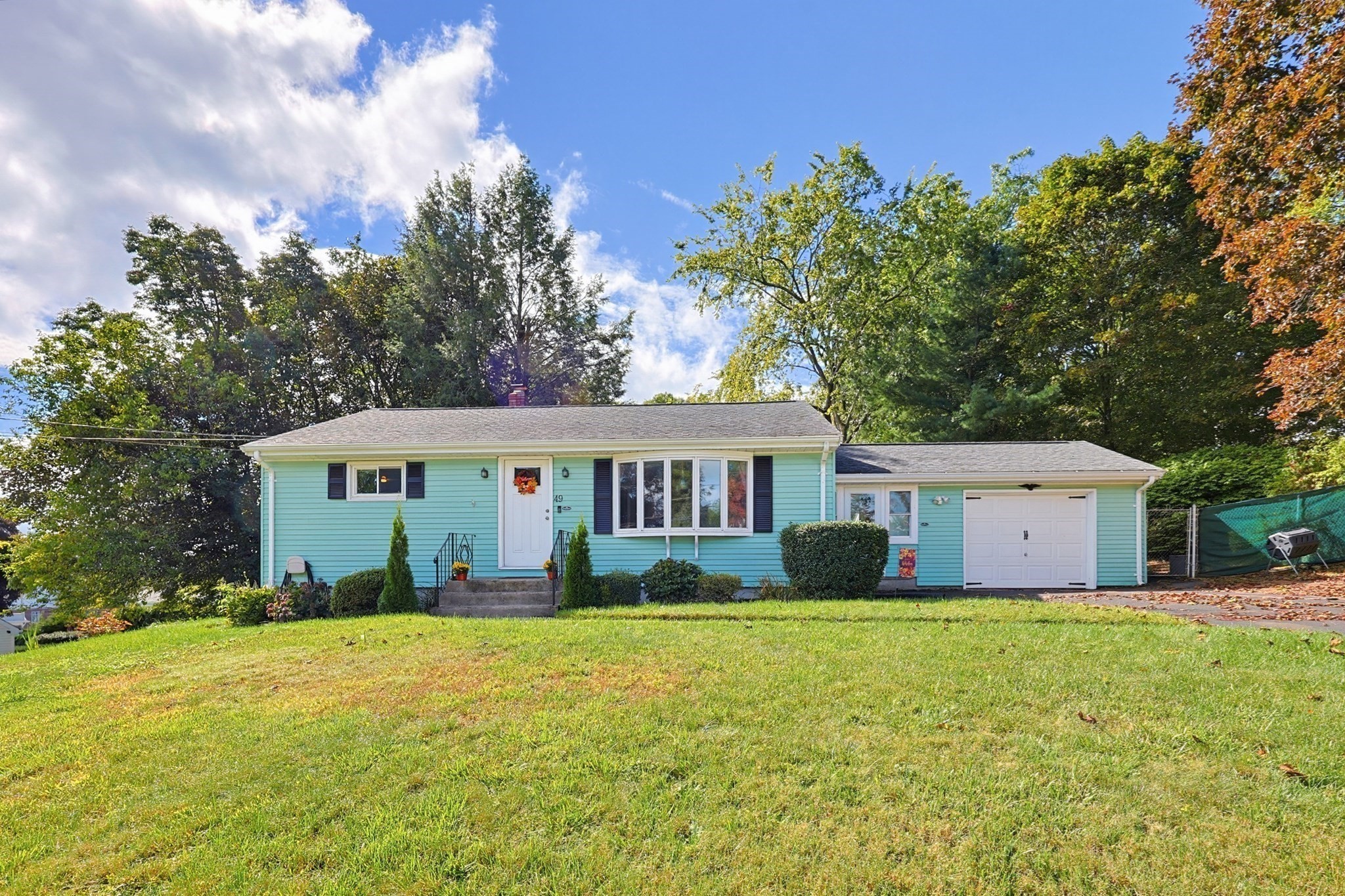 49 Walnut Street Property Photo 35