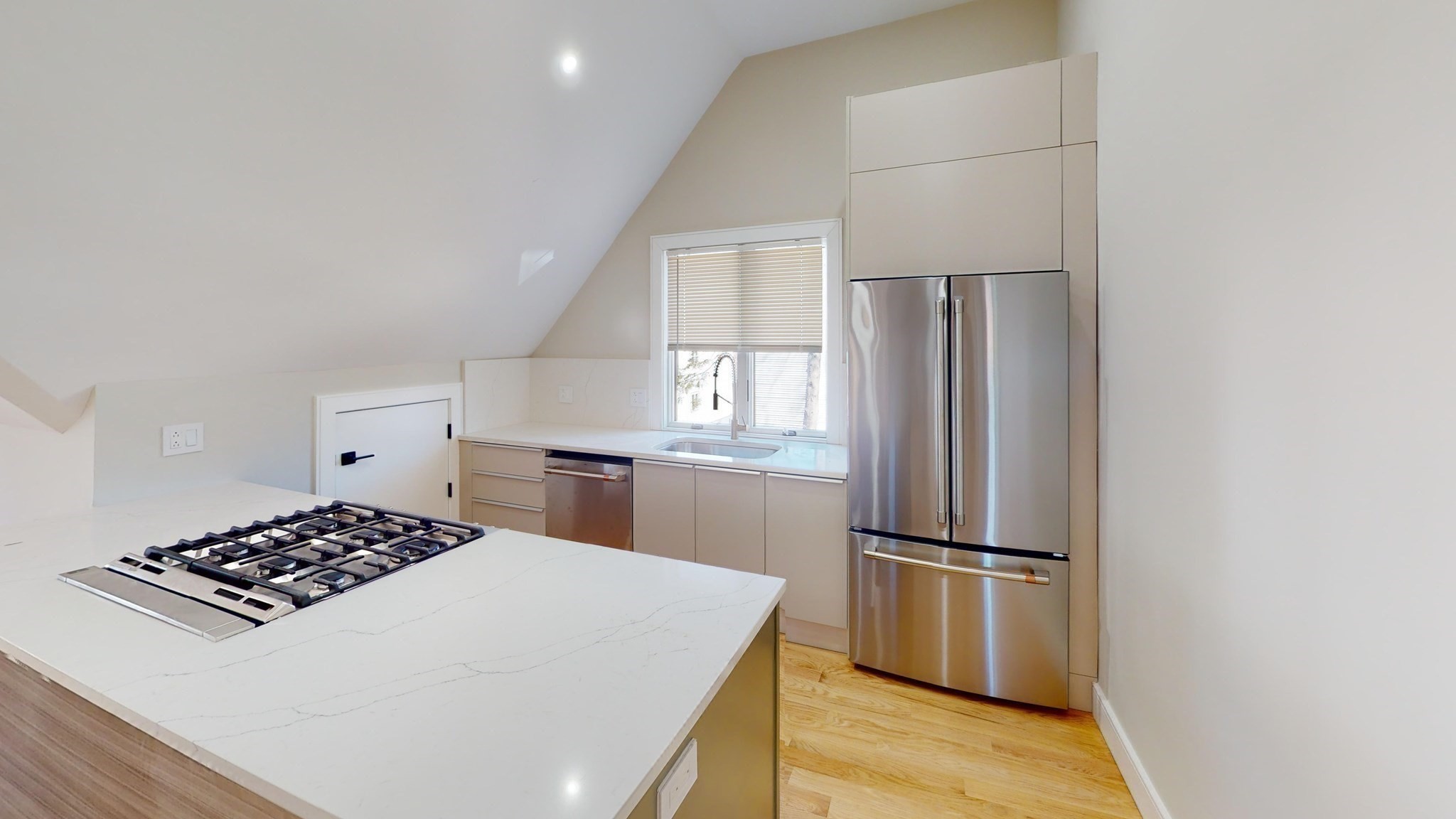 93 Williston Rd # 4 Property Photo 1