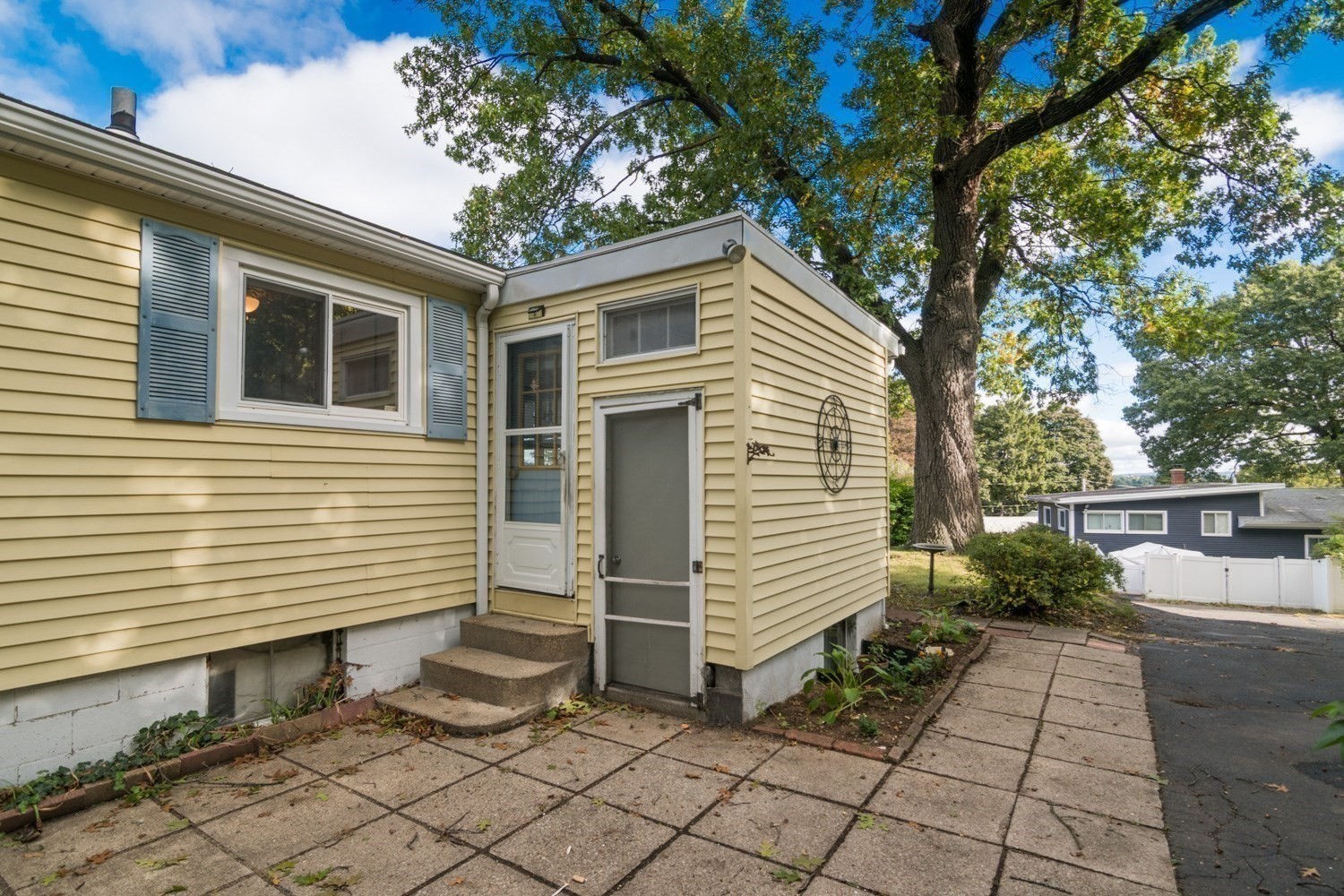 63 Martha Street Property Photo 11