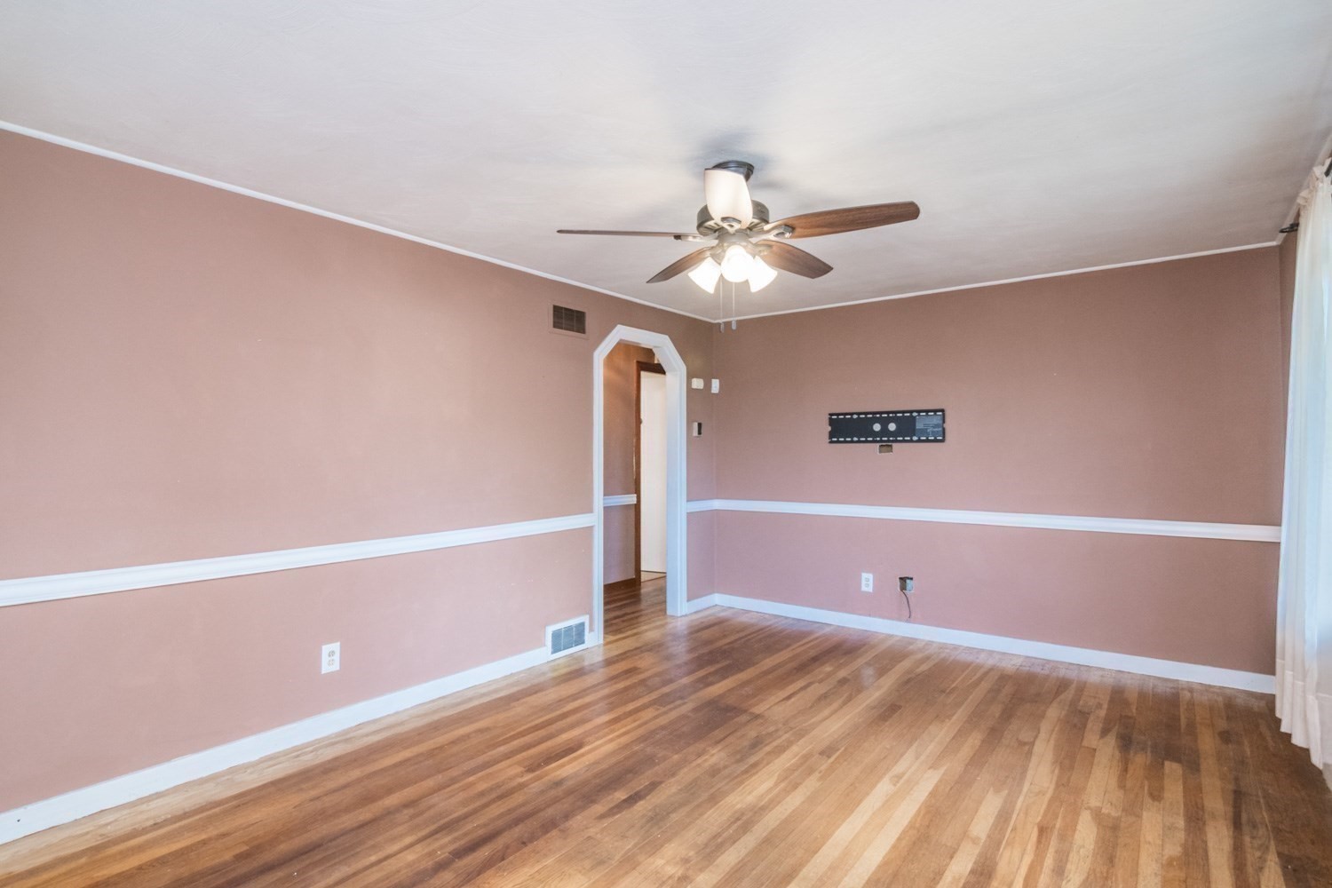 63 Martha Street Property Photo 19