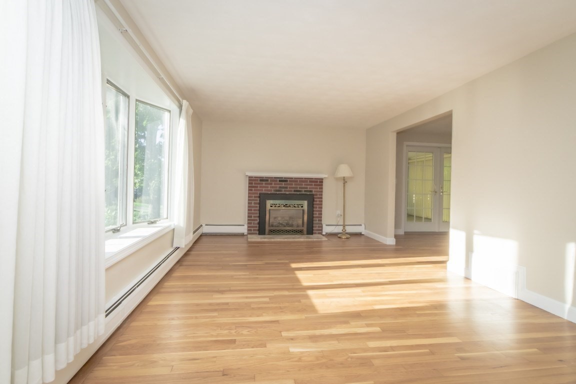 38 Guild St # 1 Property Photo 8