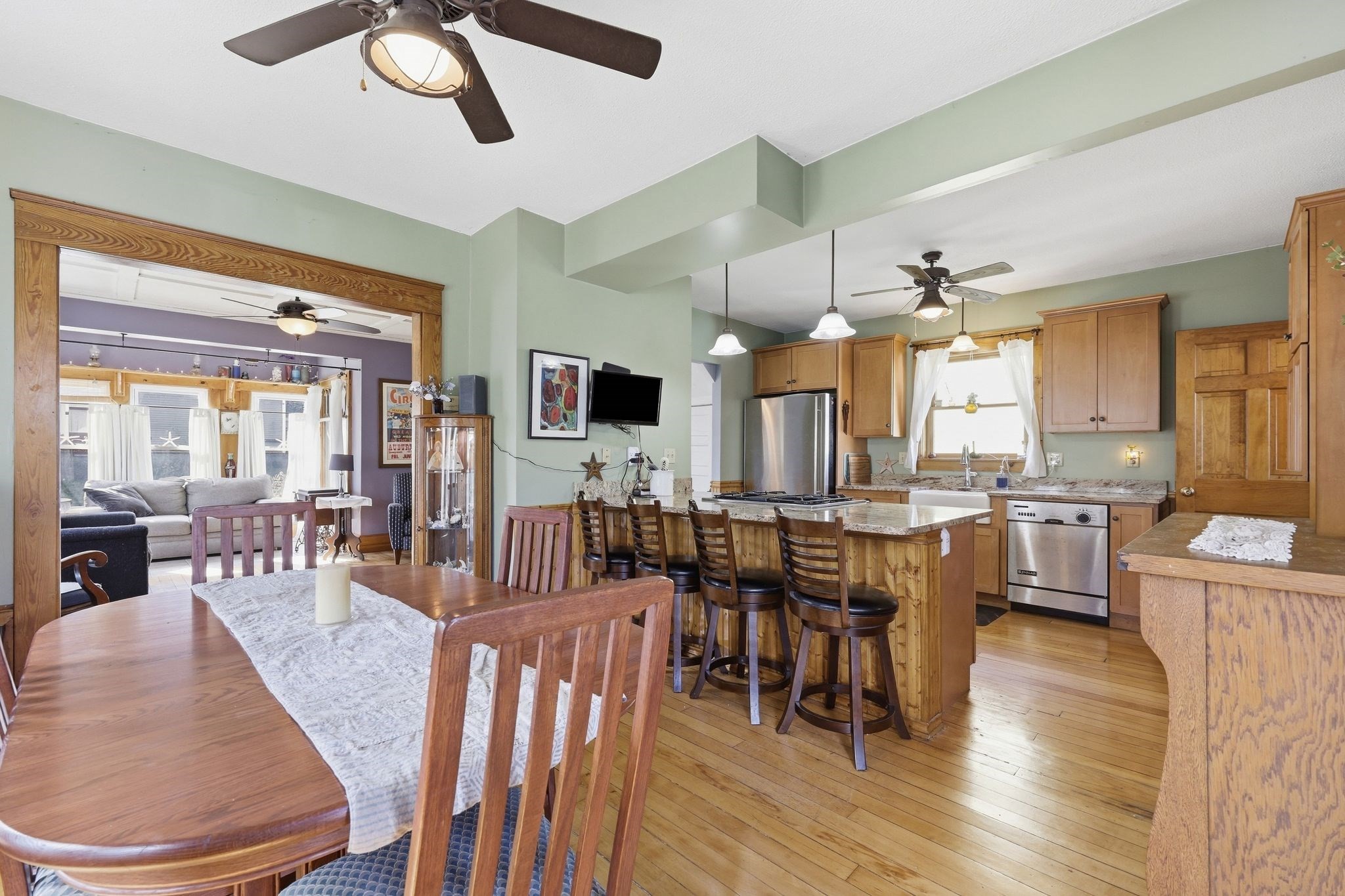 22 Lemuel Ave Property Photo 17