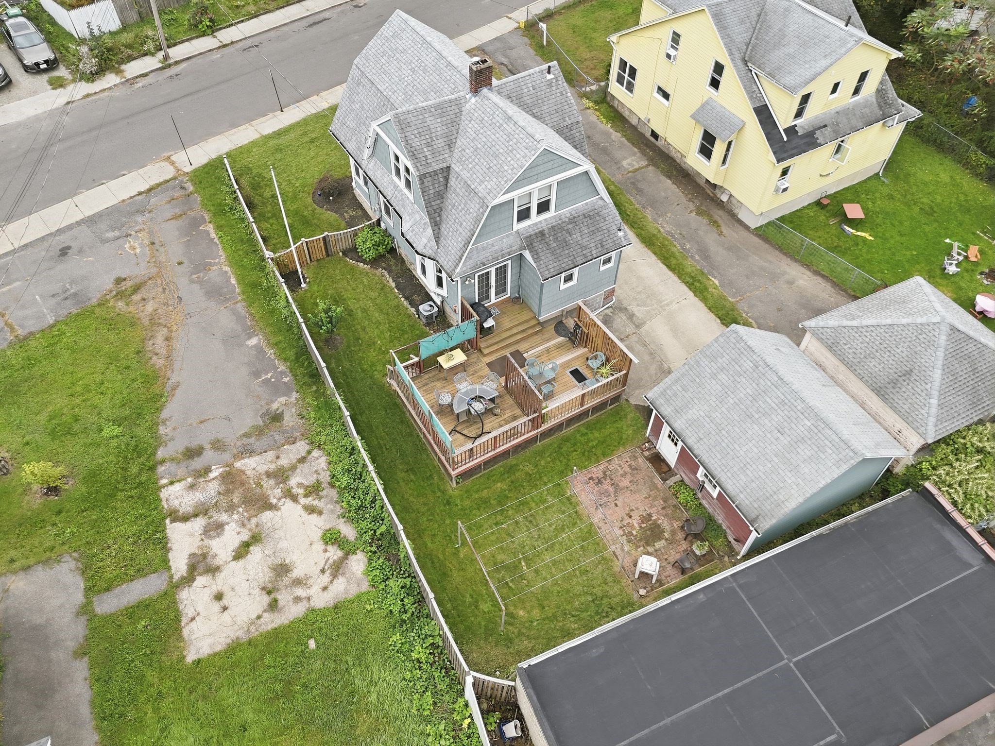 22 Lemuel Ave Property Photo 42