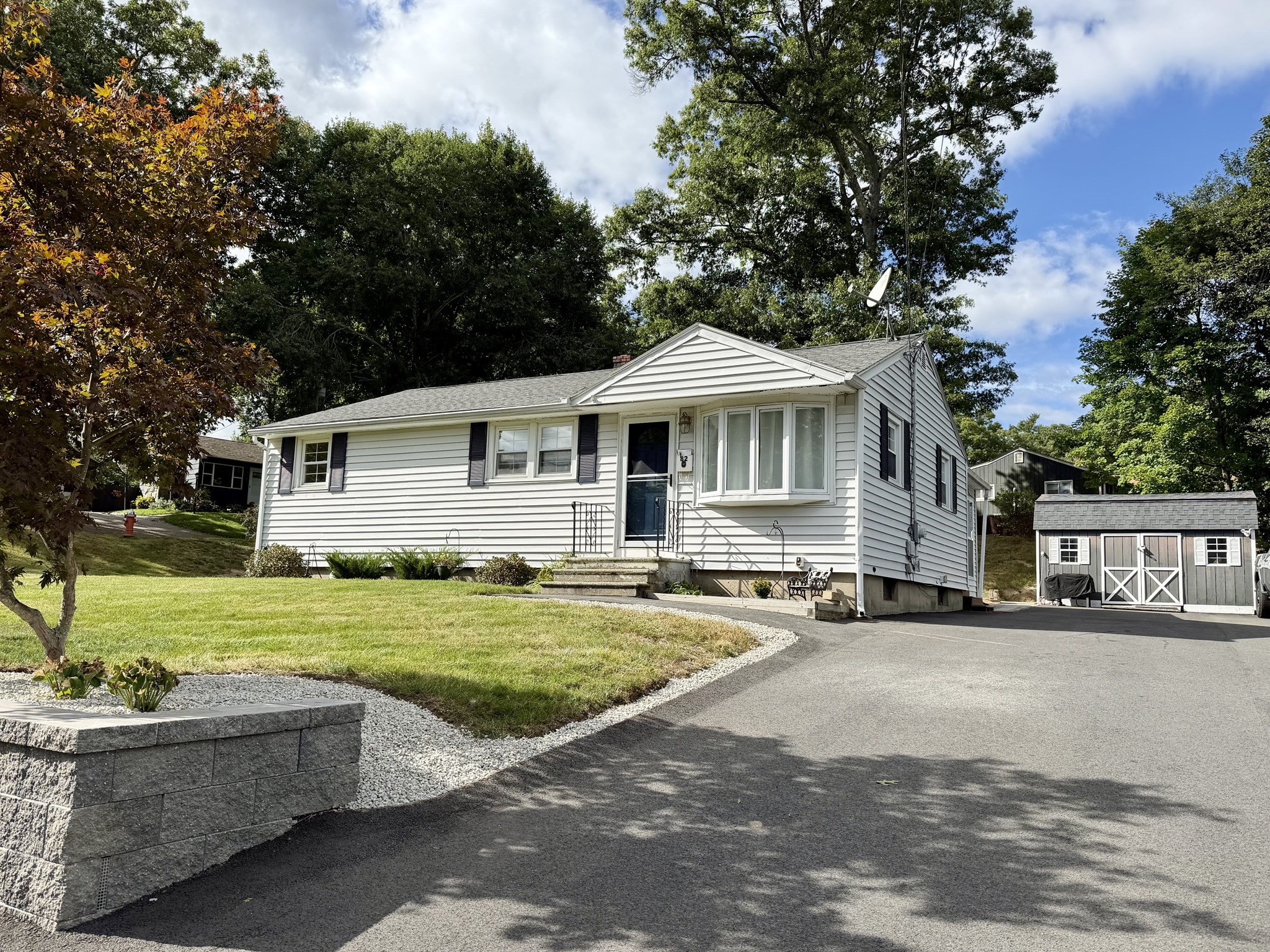 82 Walnut St Property Photo 1