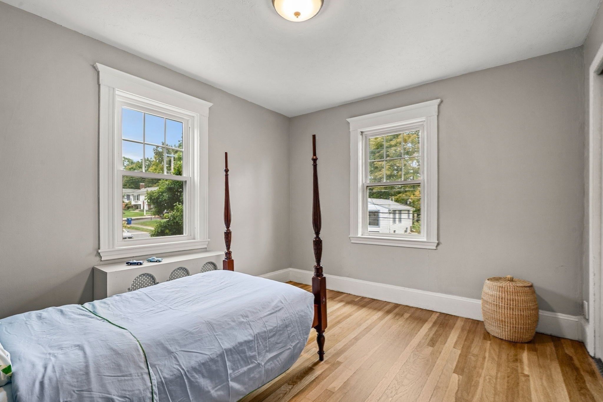 60 Sassamon Ave Property Photo 20