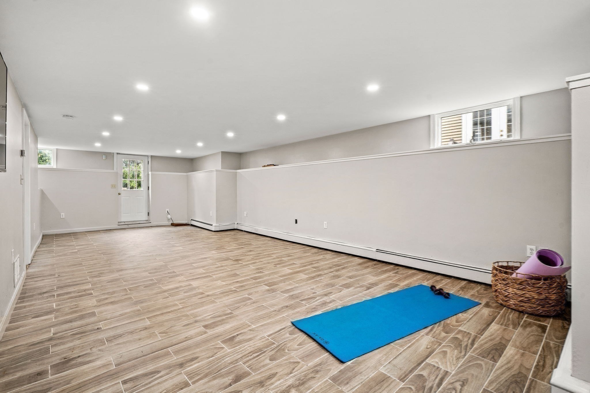60 Sassamon Ave Property Photo 27
