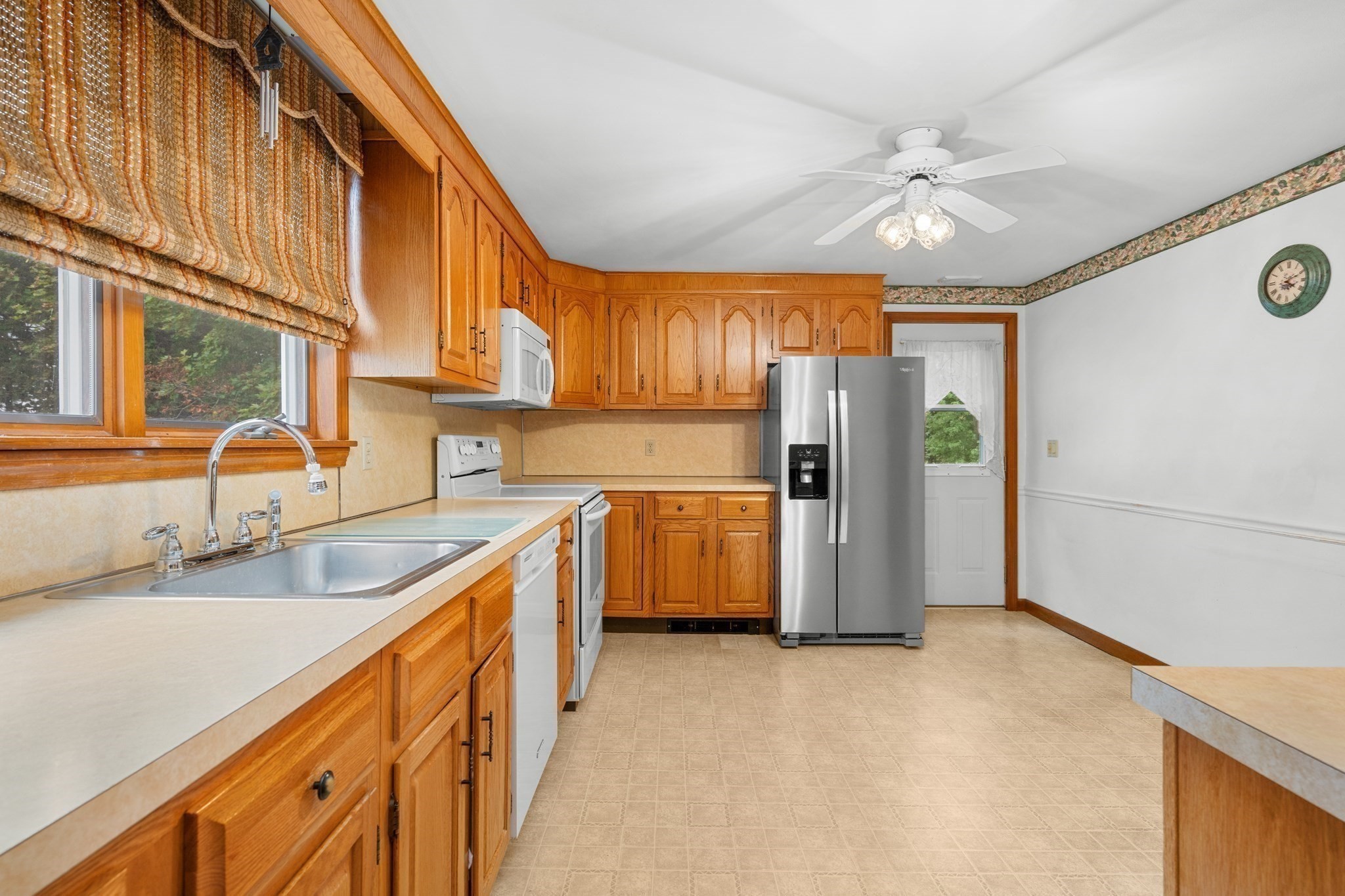 4 Circuit Rd. Property Photo 8