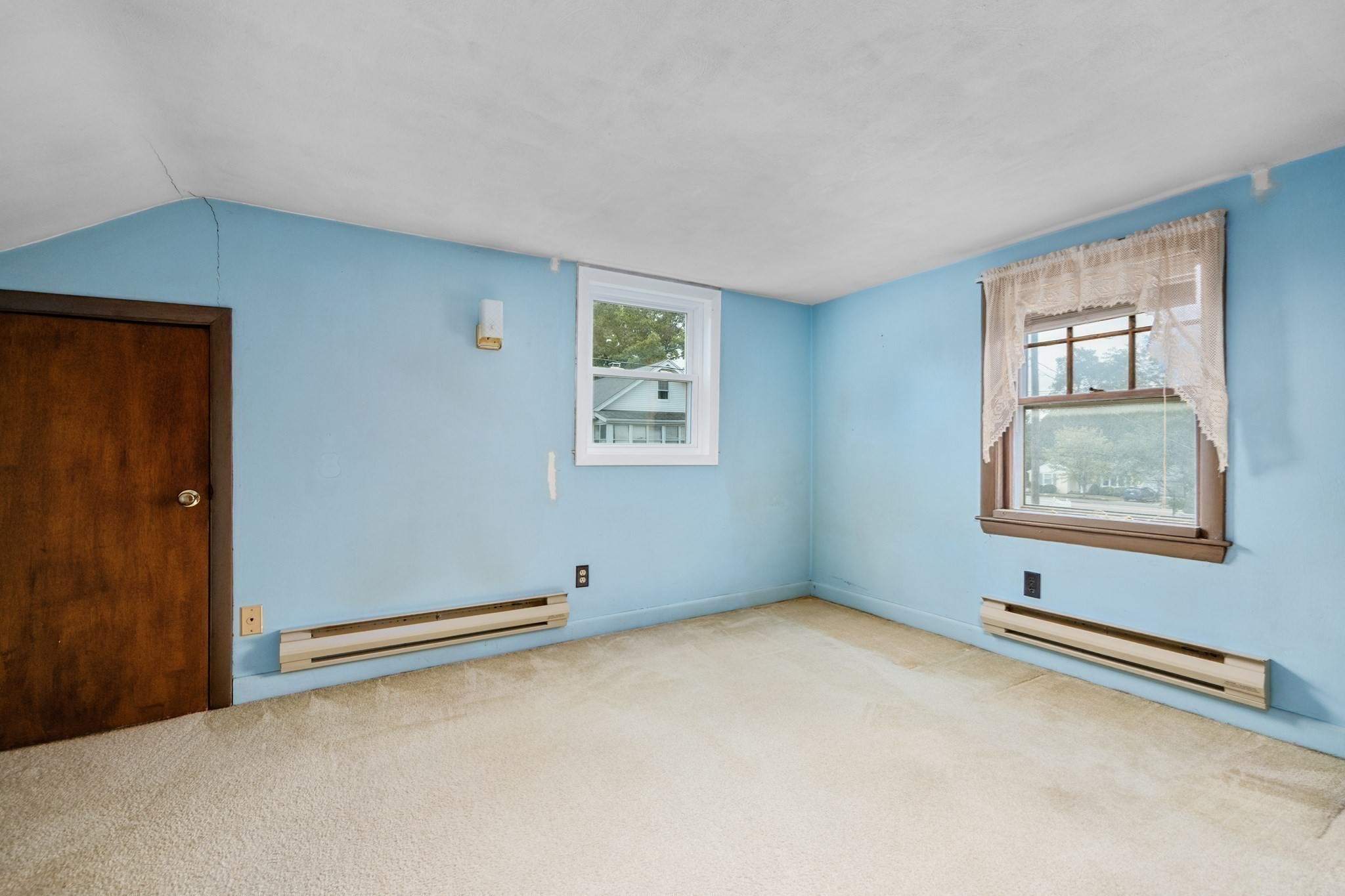 4 Circuit Rd. Property Photo 17