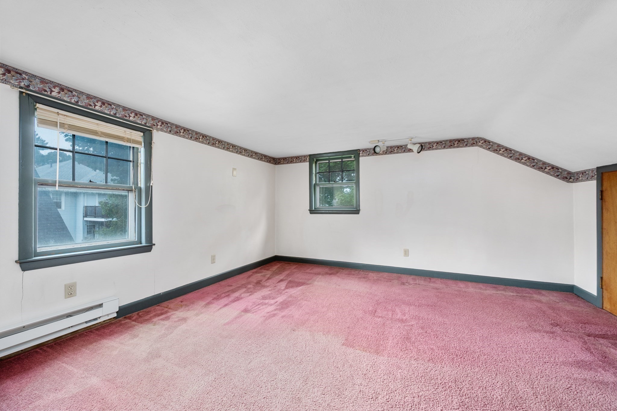 4 Circuit Rd. Property Photo 22