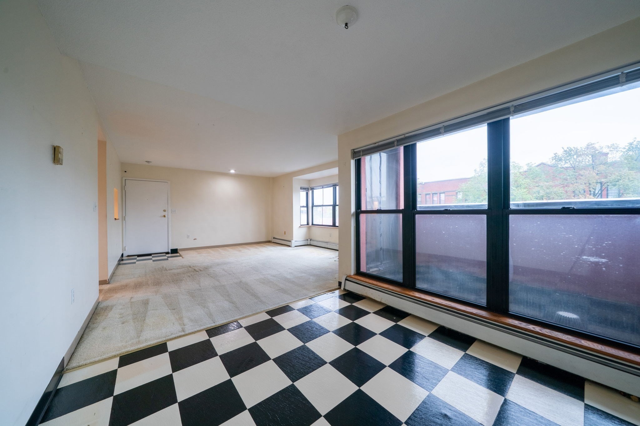 60-r Gibson St # B3 Property Photo 5