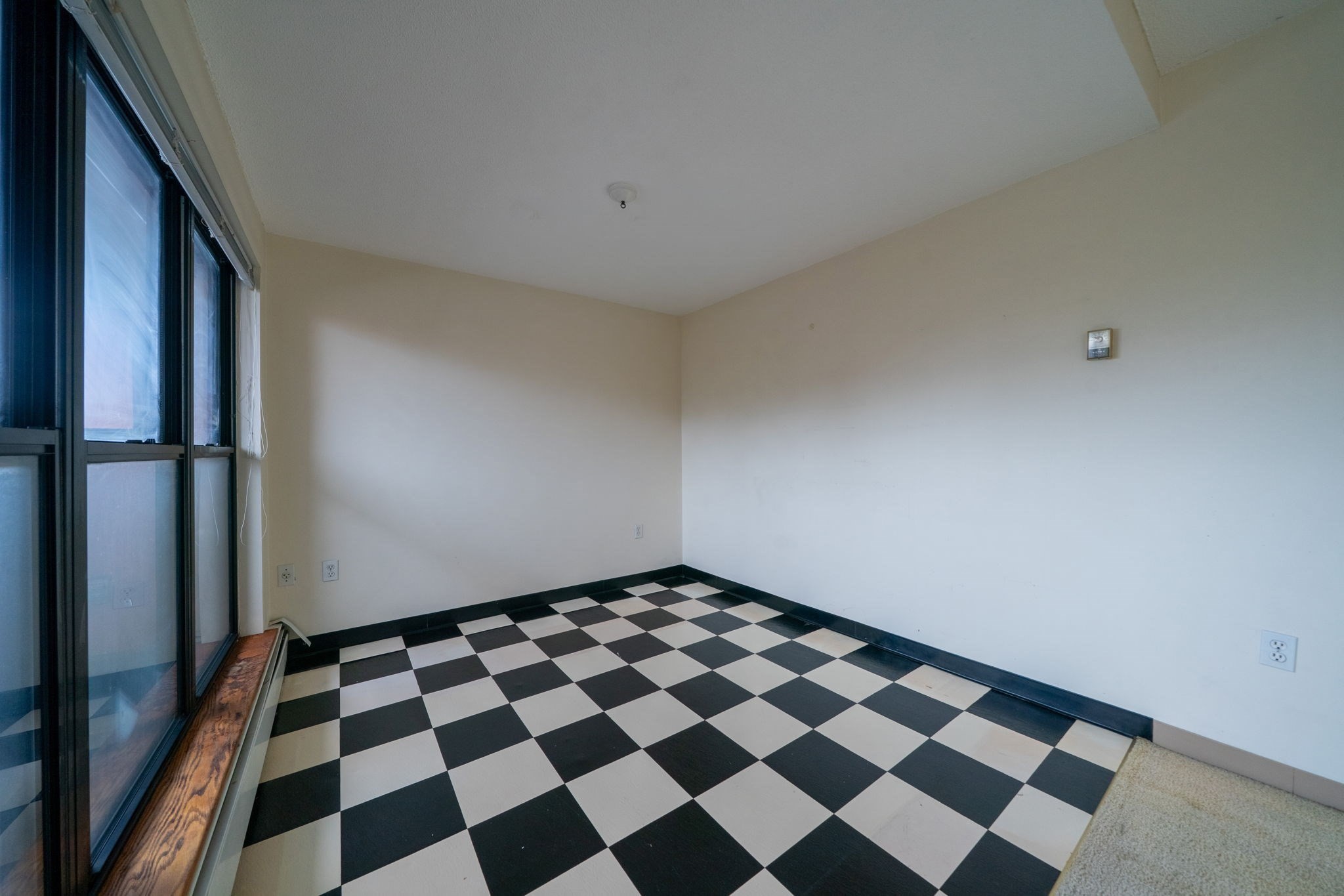 60-r Gibson St # B3 Property Photo 15