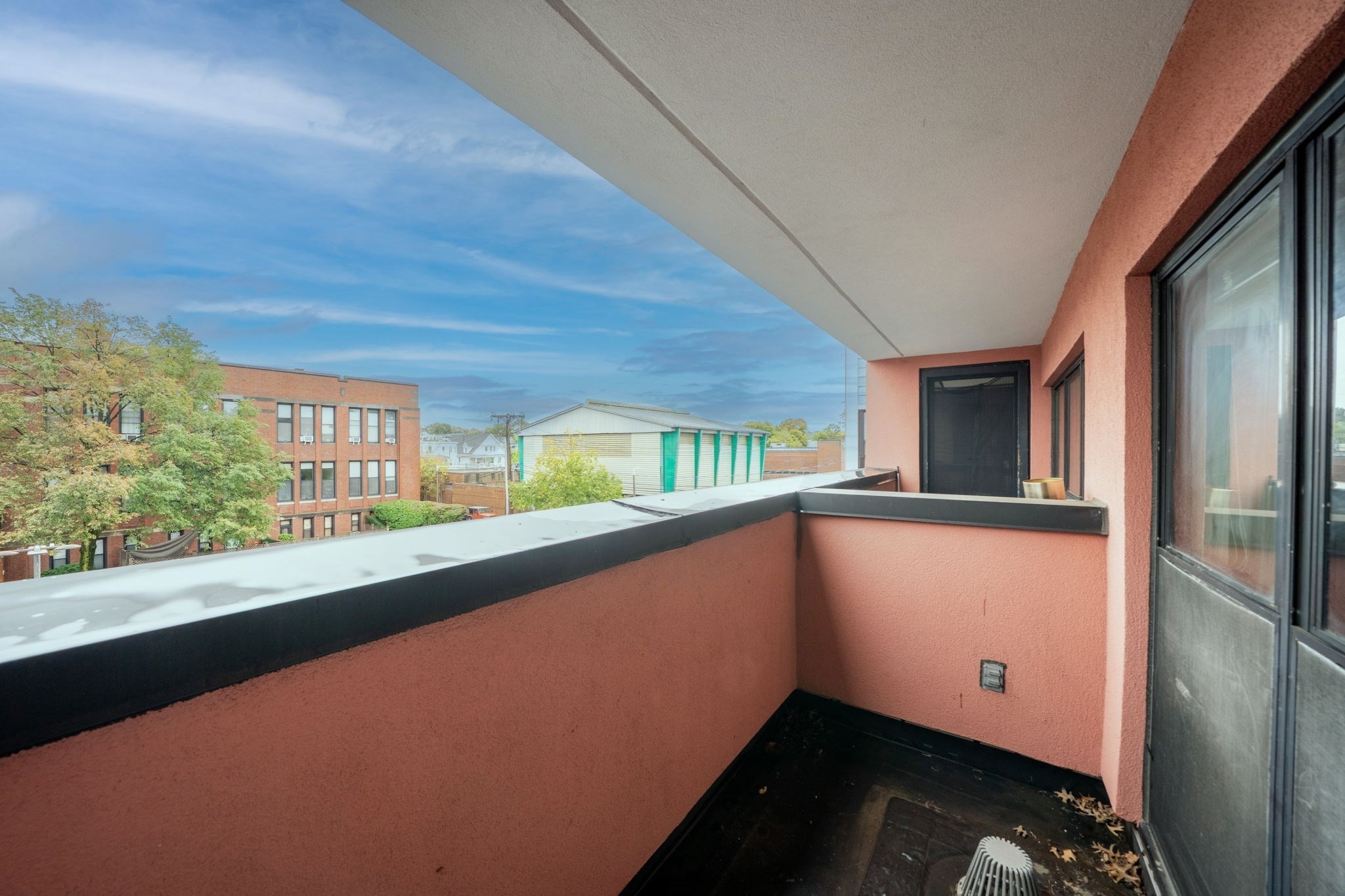 60-r Gibson St # B3 Property Photo 16