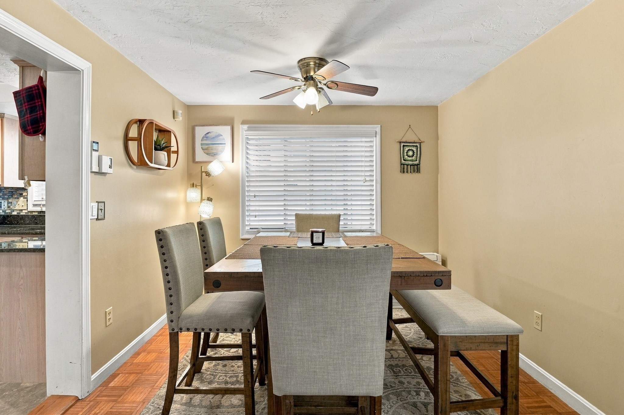 11 Jonathan Circle Property Photo 12
