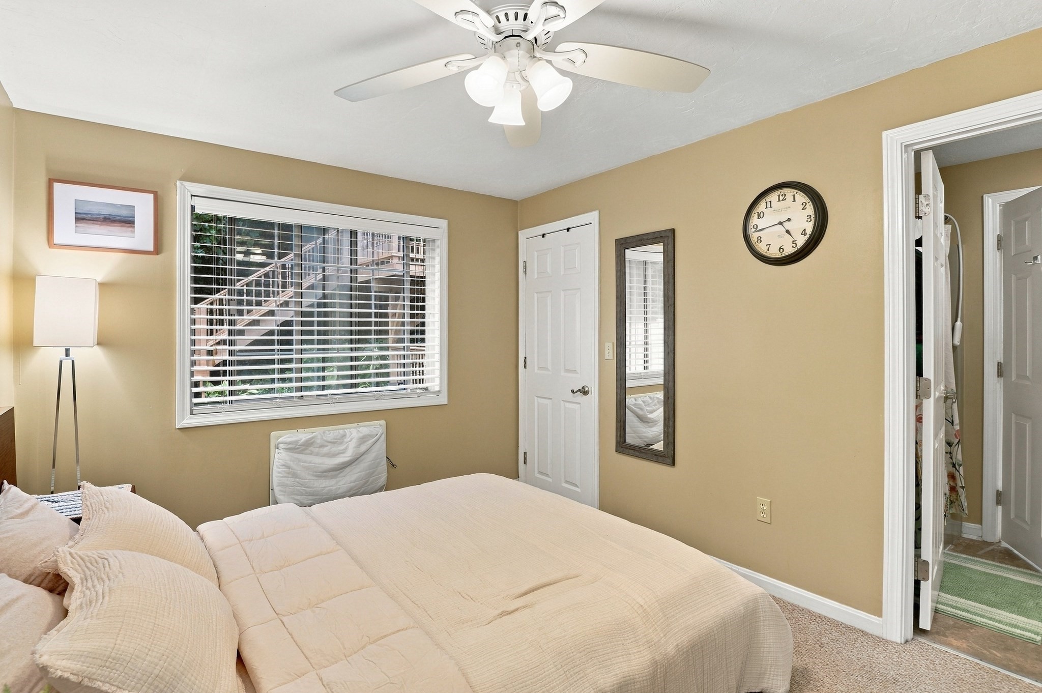 11 Jonathan Circle Property Photo 18