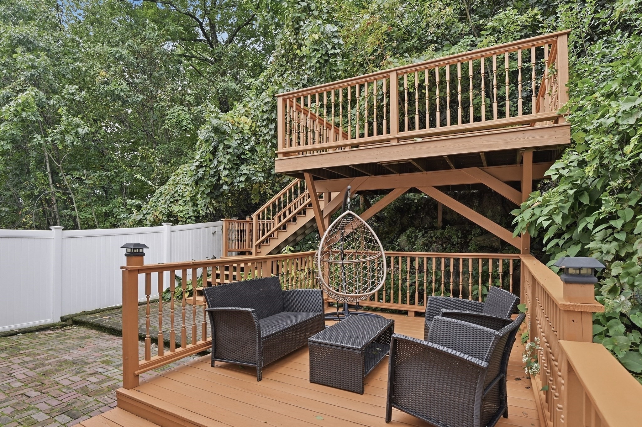11 Jonathan Circle Property Photo 31