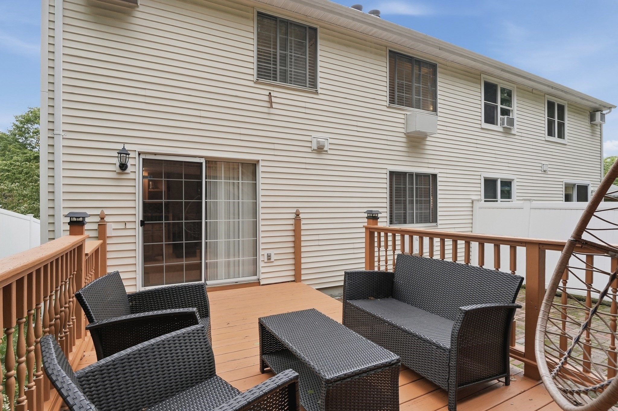 11 Jonathan Circle Property Photo 33