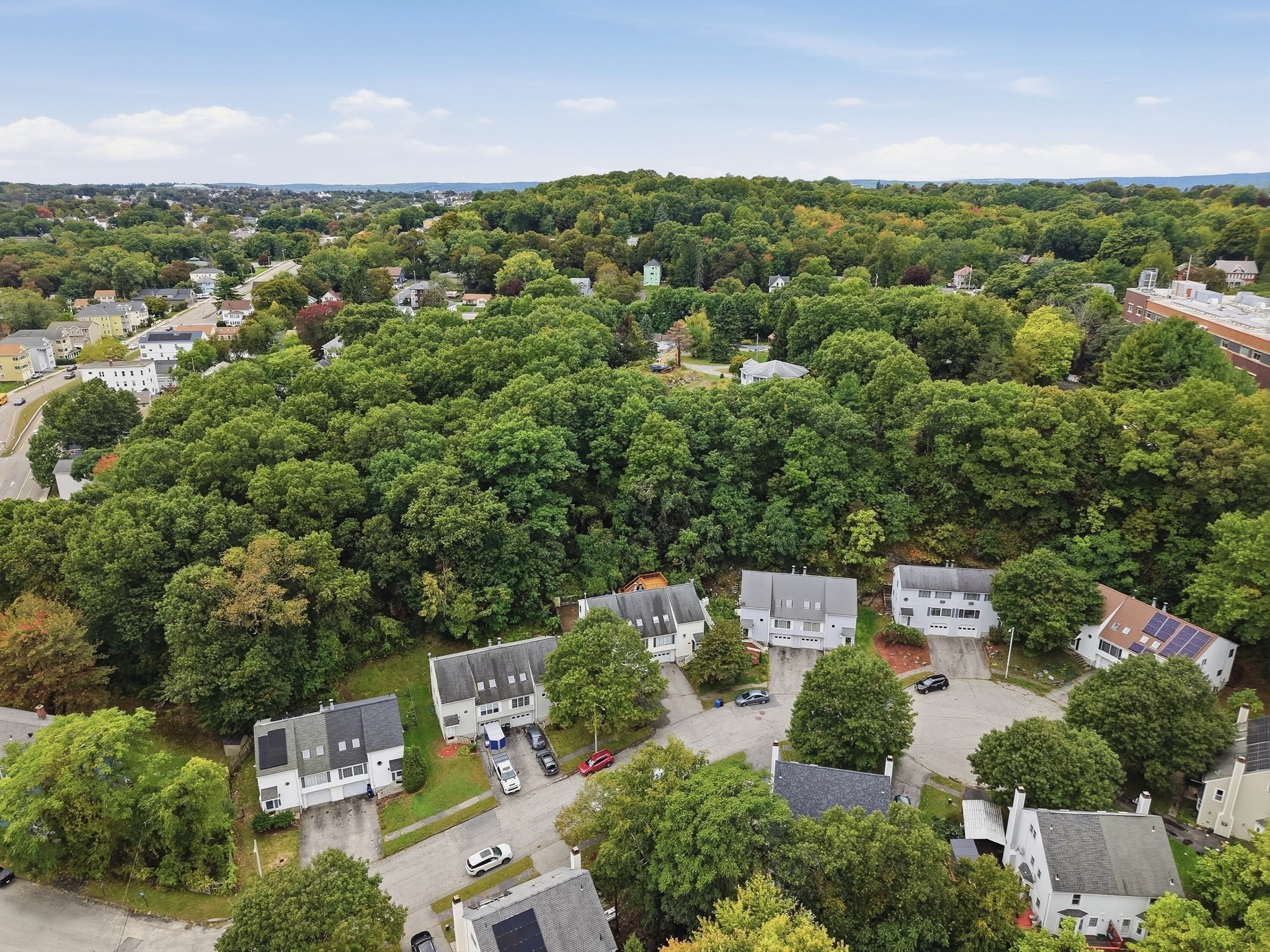 11 Jonathan Circle Property Photo 36
