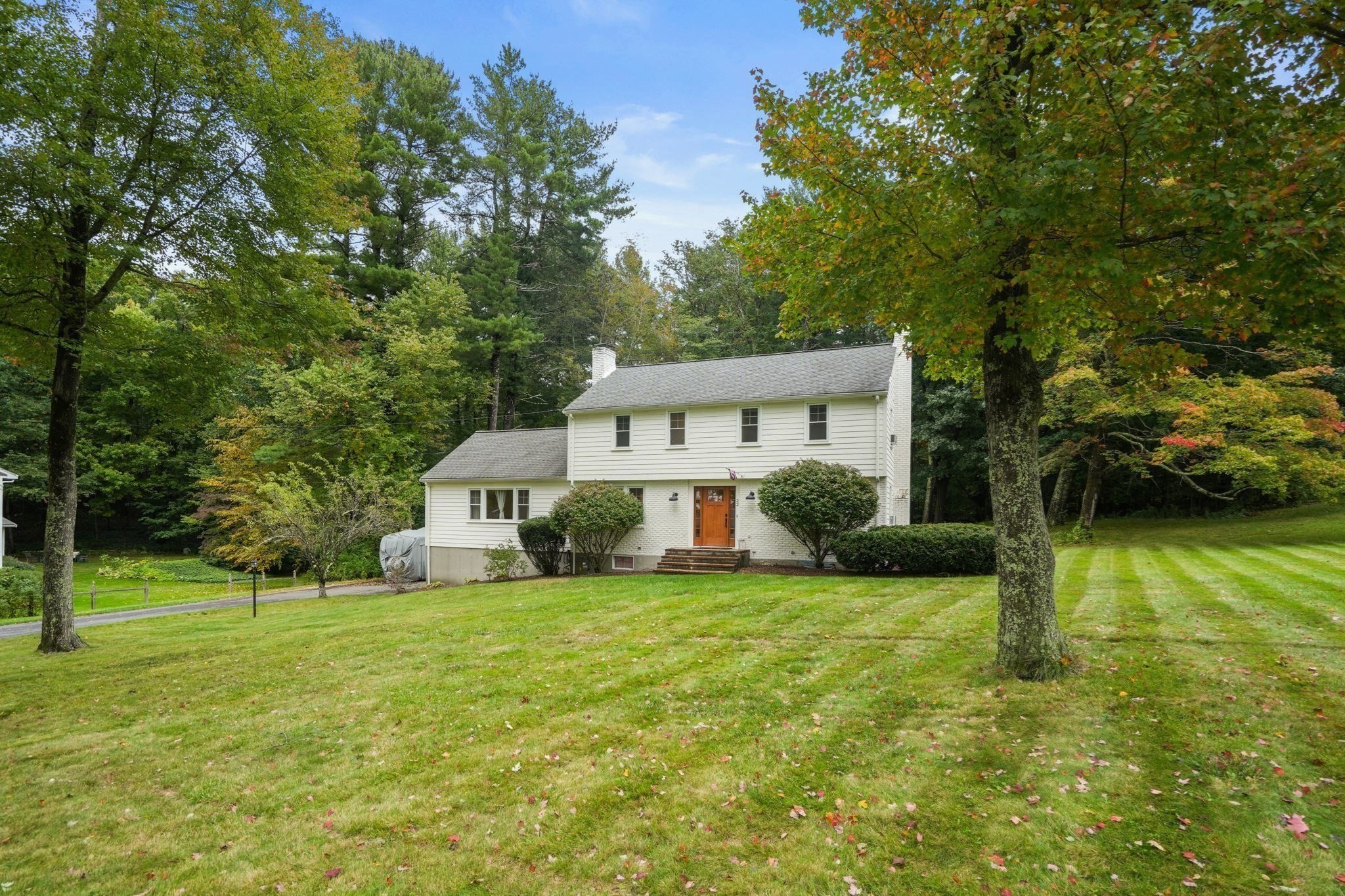 22 Townsend Dr Property Photo 2