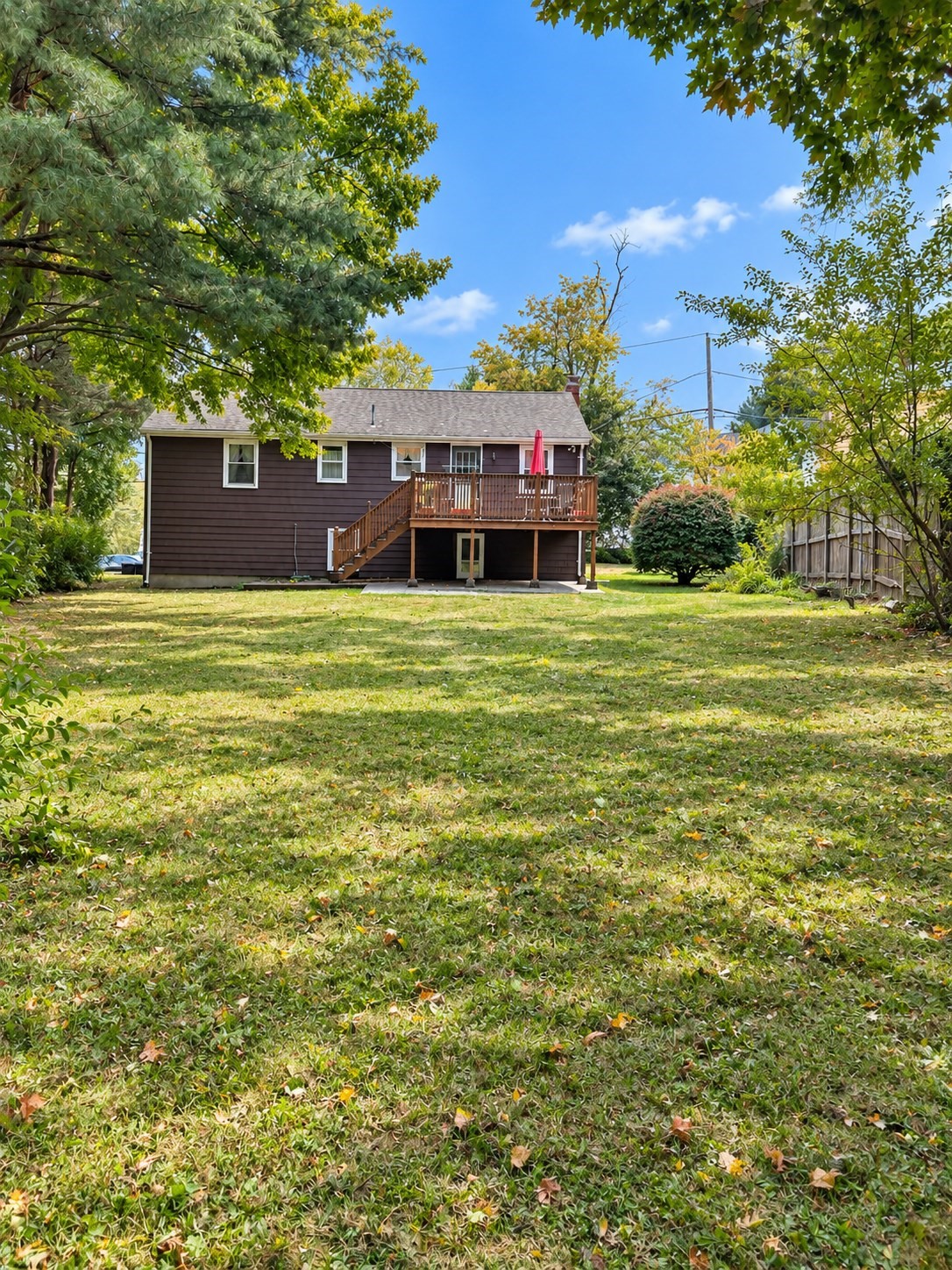 494 Pine St Property Photo 21