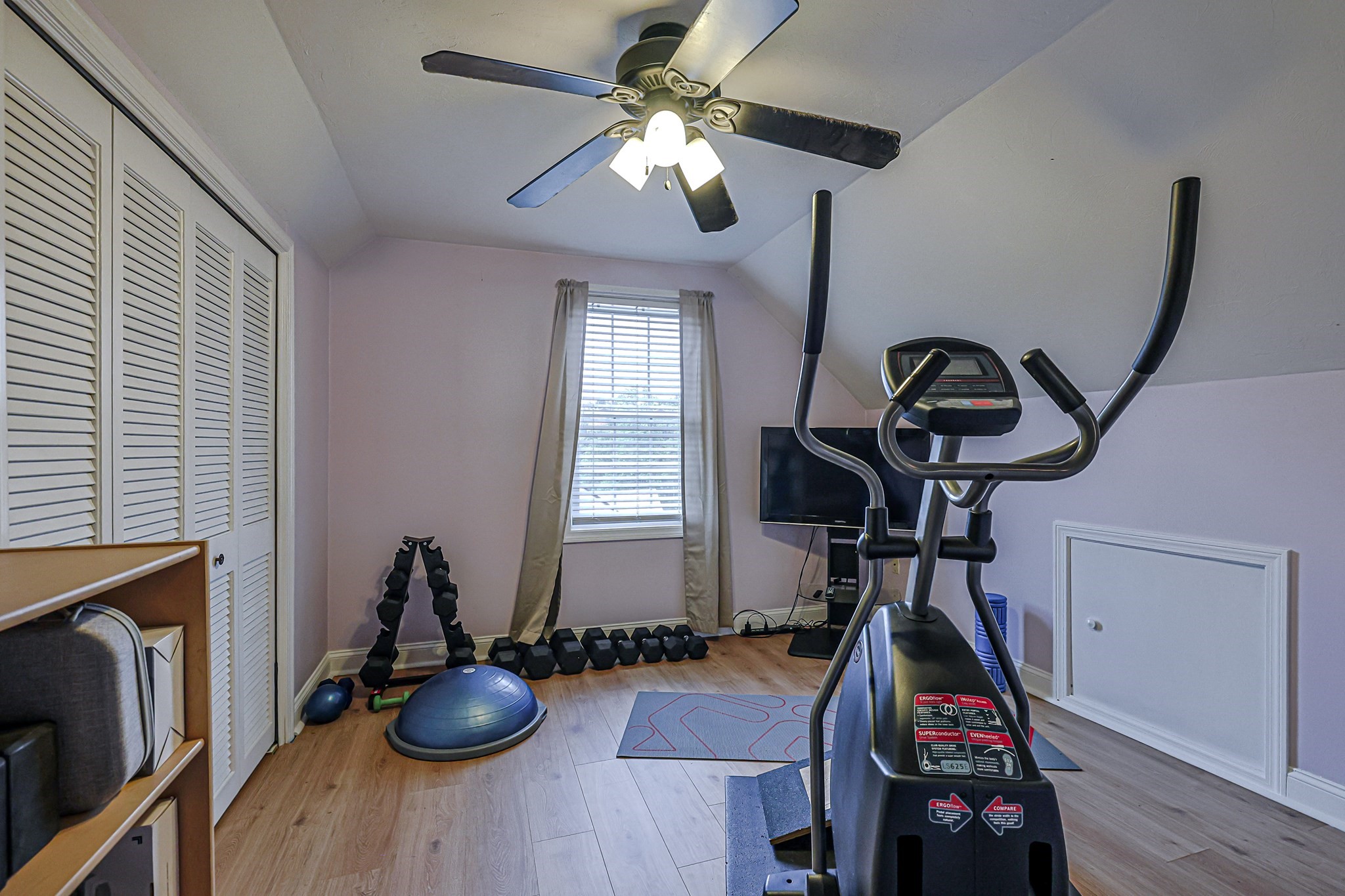 91 Edgewood Ave Property Photo 22