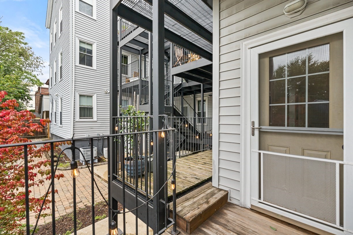 40 Highland Ave # 2 Property Photo 25