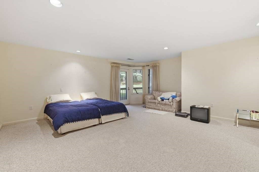 770 Salisbury St # 555 Property Photo 25
