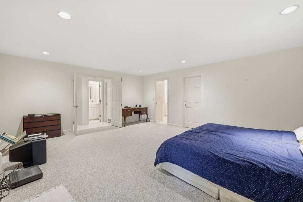 770 Salisbury St # 555 Property Photo 28