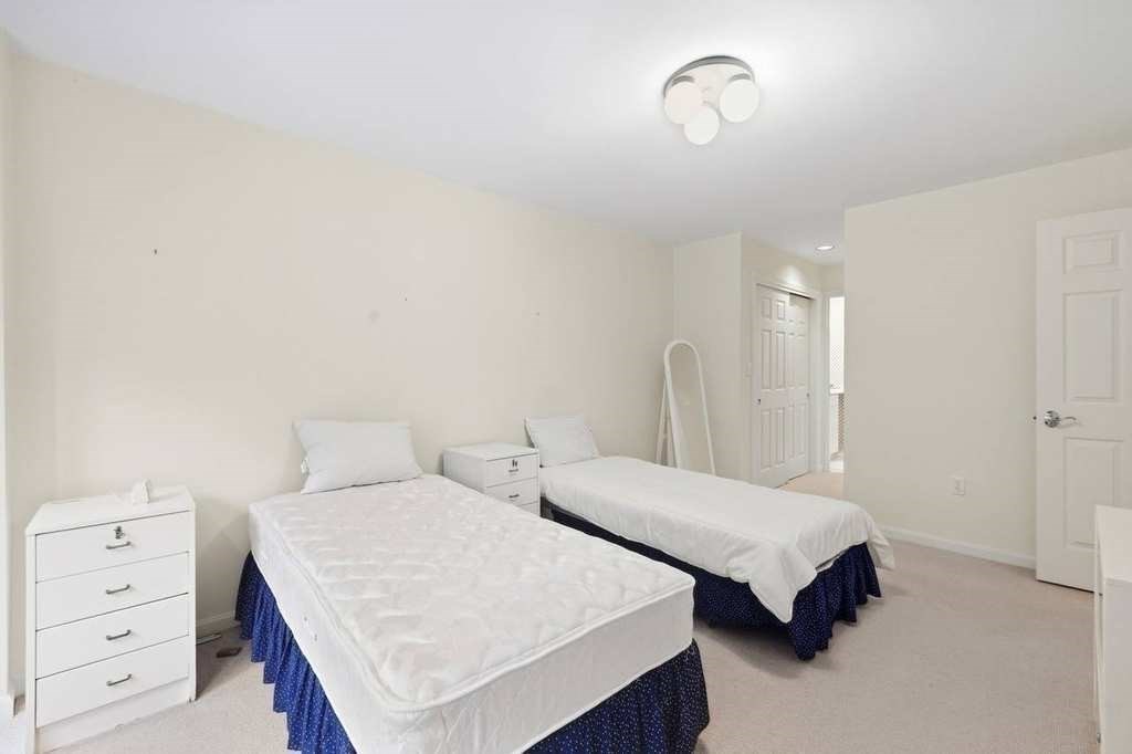 770 Salisbury St # 555 Property Photo 32