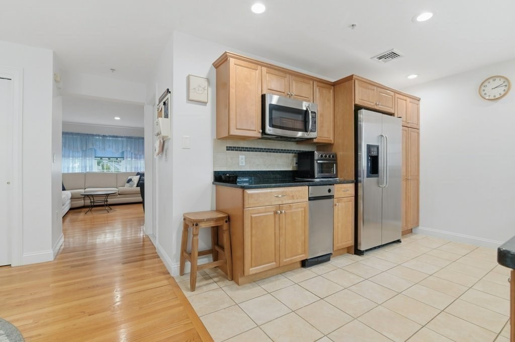145 Suomi Rd # A2 Property Photo 8