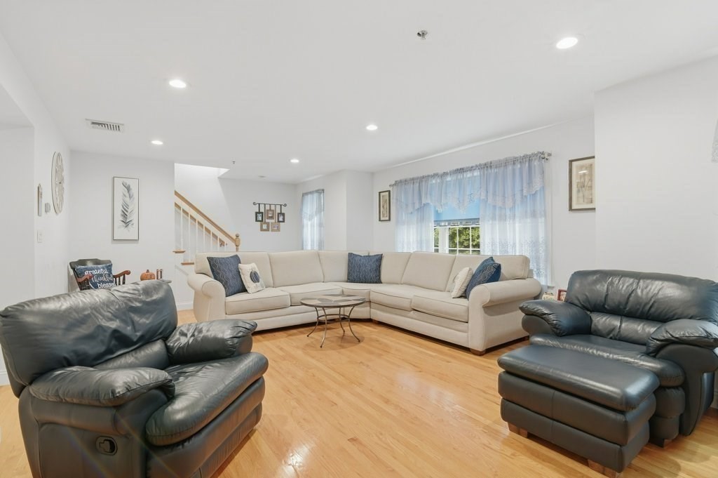 145 Suomi Rd # A2 Property Photo 12