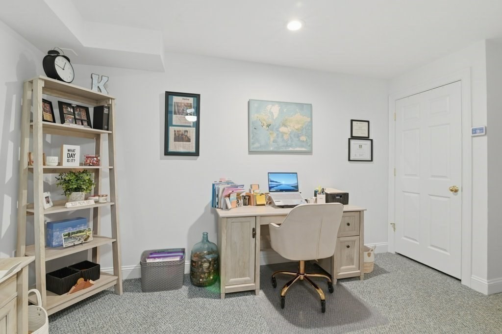 145 Suomi Rd # A2 Property Photo 28