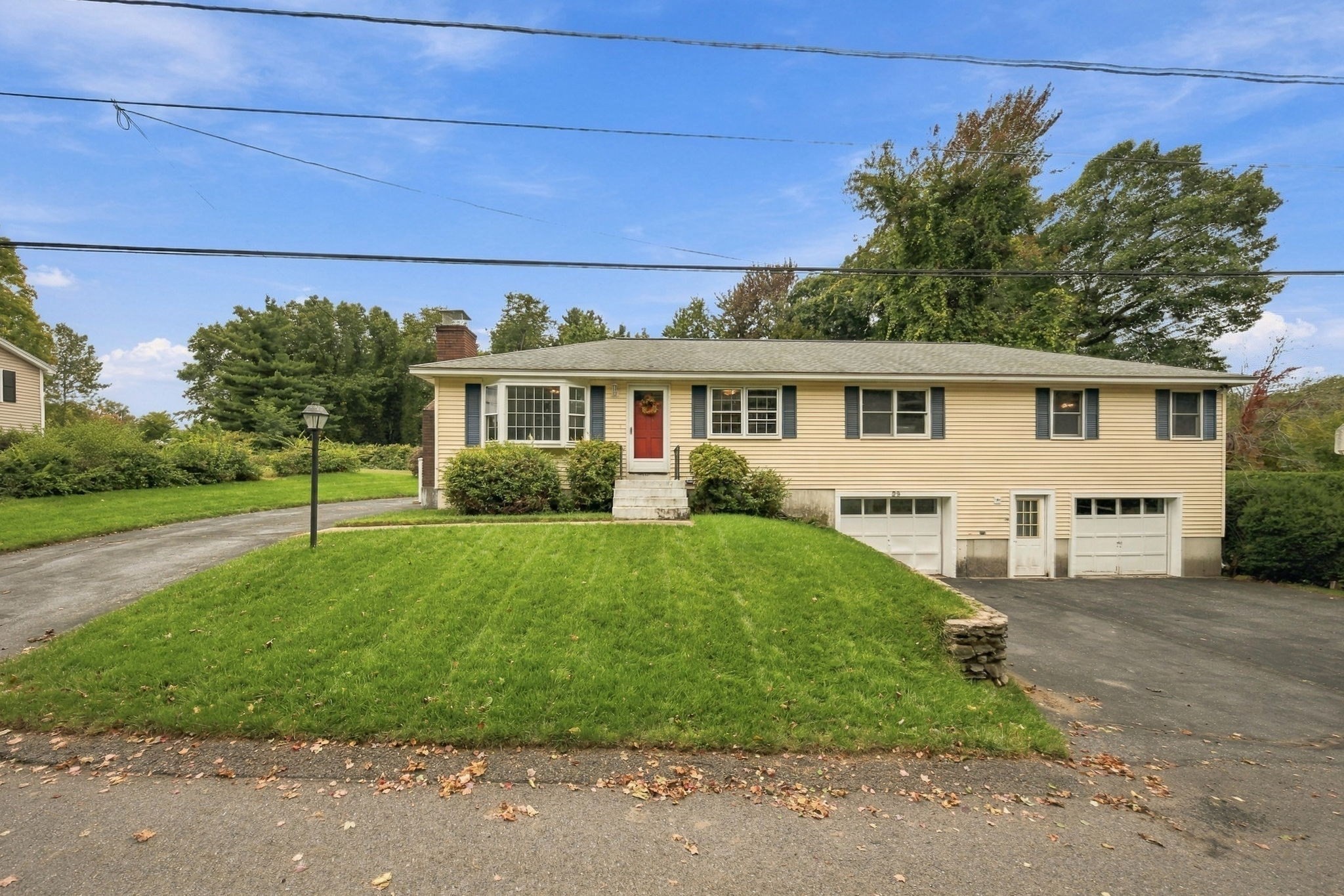 29 Dale Ave Property Photo 1