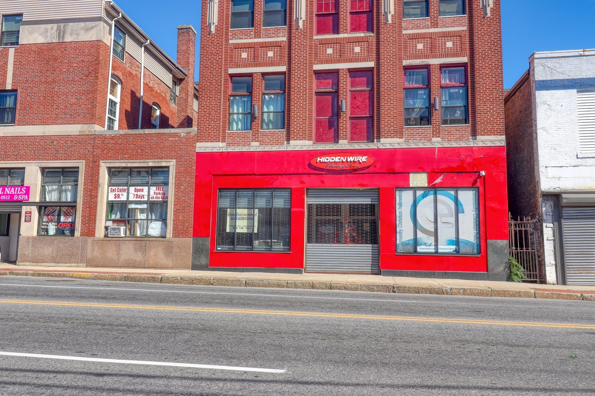 582 Essex Street # R Property Photo 2