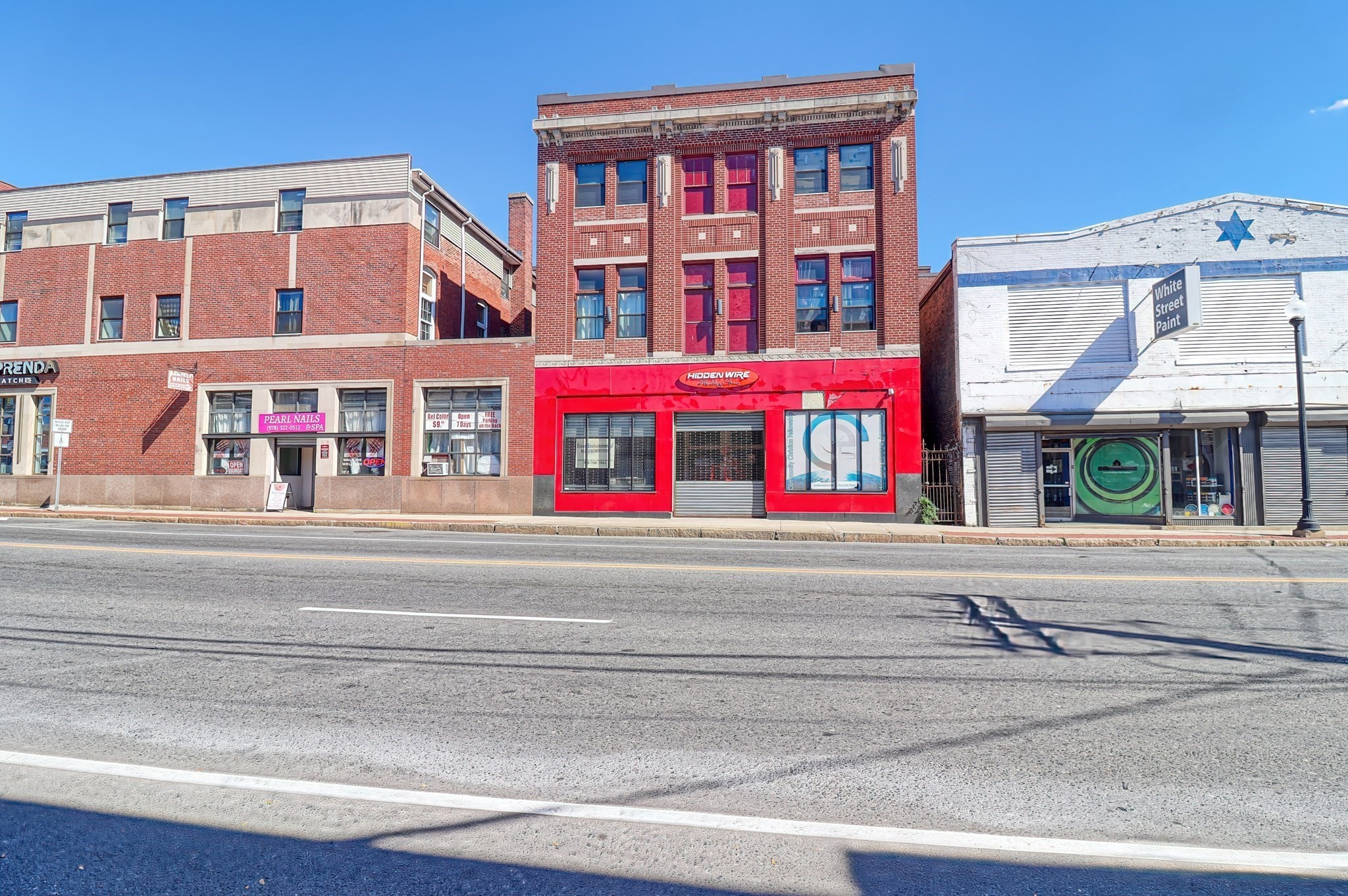 582 Essex Street # R Property Photo 7