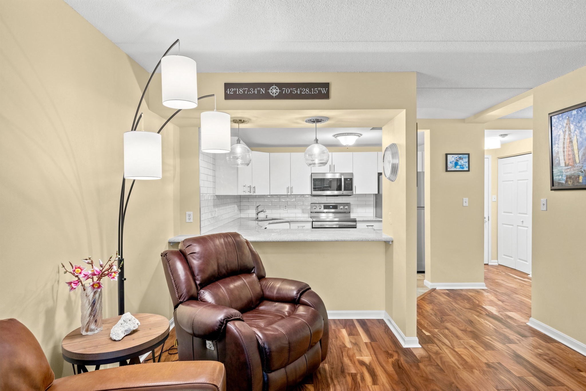 155 George Washington Blvd # 401 Property Photo 6