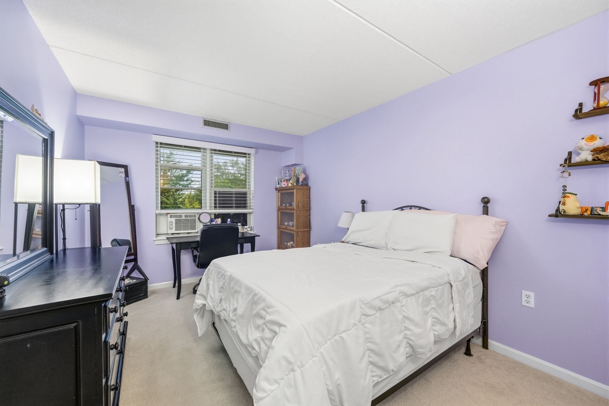 155 George Washington Blvd # 401 Property Photo 16