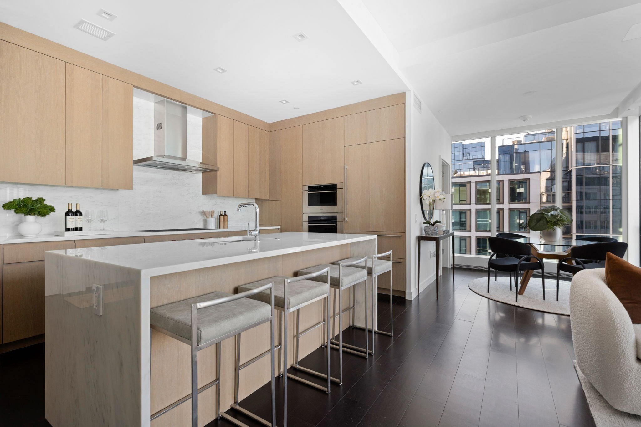 150 Seaport Blvd # 20B Property Photo 1