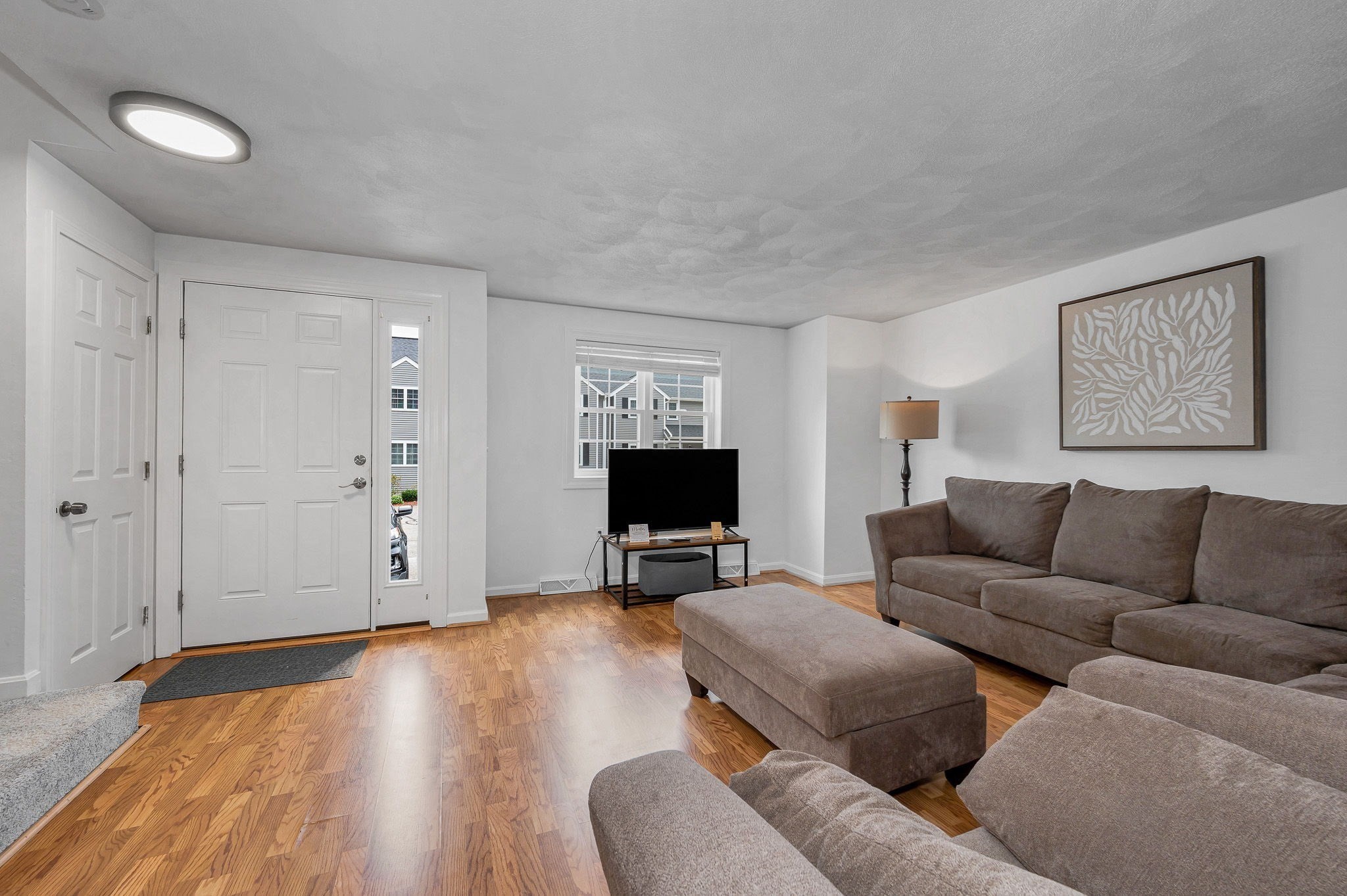 34 Lowell Rd # 15 Property Photo 12