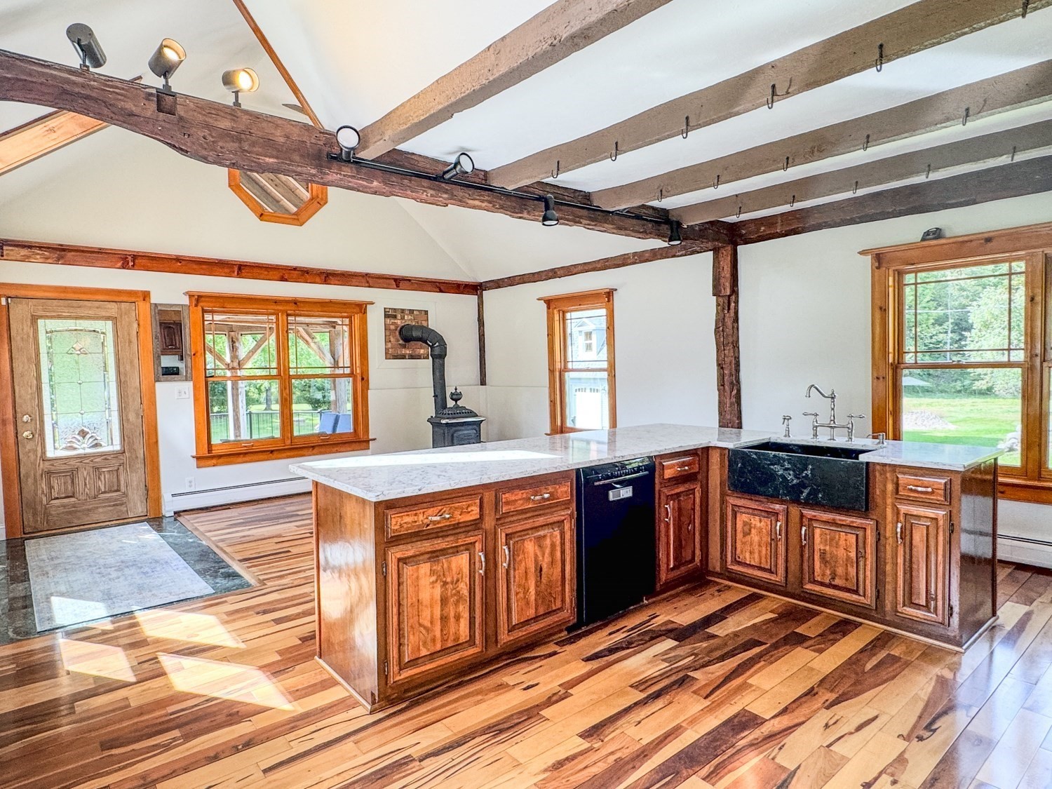 60 West Hawley Road Property Photo 8