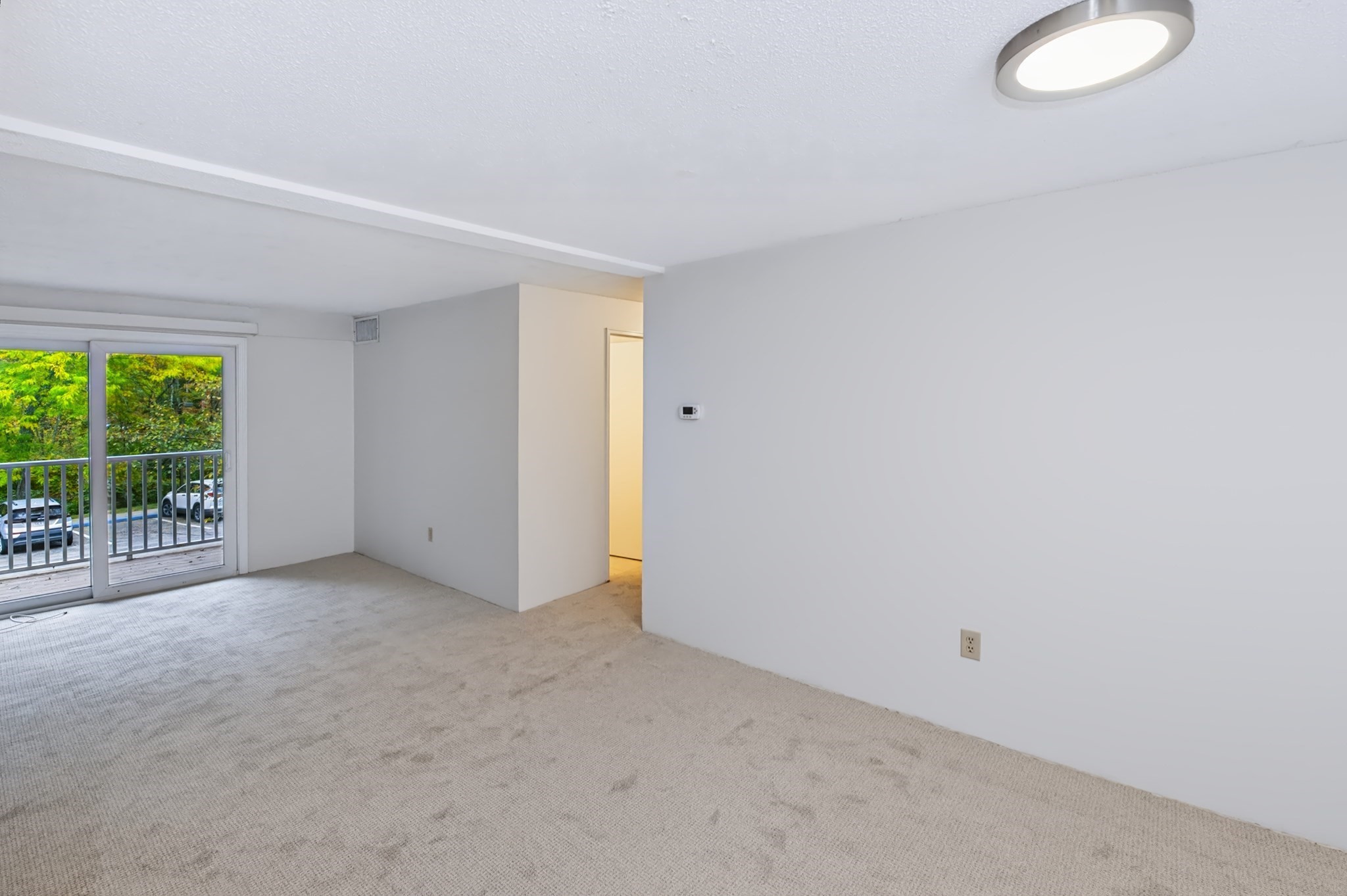 50 Silver Hill Ln # 5 Property Photo 5