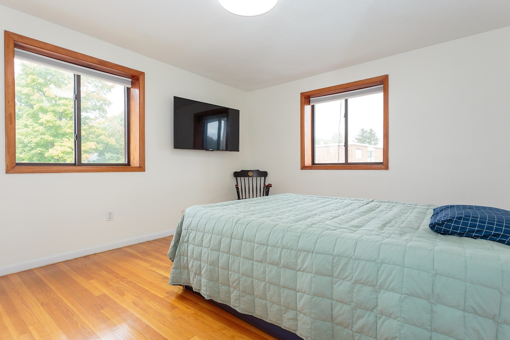 50 Seymour St # 15 Property Photo 8