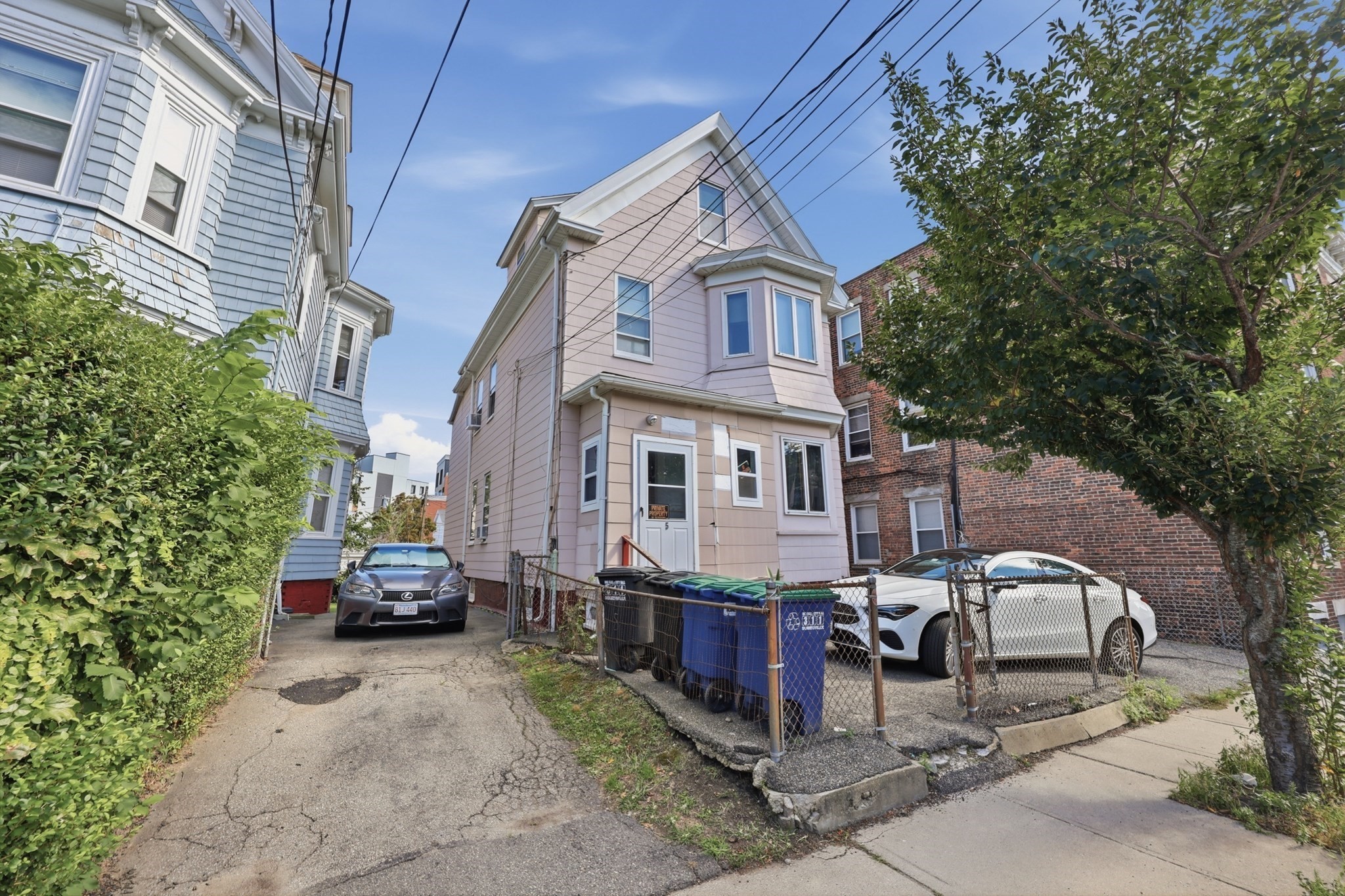 5 Quincy Street Property Photo 2