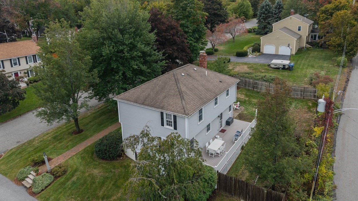 6 Arbor Glen Ln Property Photo 2